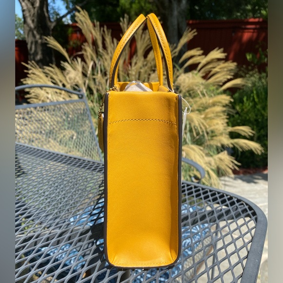 NWT Coach Mini Cashin Tote Bag (Buttercup Yellow) - Picture 2 of 5